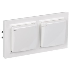 BRITE Комплект 1-местная с заземлением с защитными шторками и крышкой 16А IP44 2 штуки в сборе с двойной рамкой РСбш10-3-44-БрБ белый