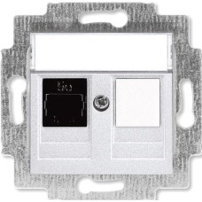 Розетка информационная ABB Levit RJ45 категория 5e и заглушка серебро