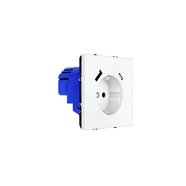 Розетка встраиваемая VOLTUM S70 с заземлением и защитными шторками, 16А, с USB, A+С, (белый матовый)