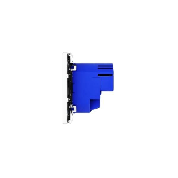 Розетка встраиваемая VOLTUM S70 с заземлением и защитными шторками, 16А, с USB, A+С, (белый матовый)