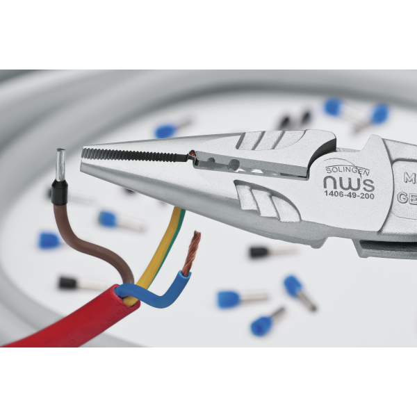 Эргономичные многофункциональные длинногубцы ErgoMulti VDE NWS