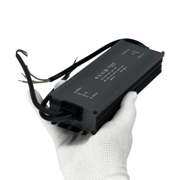 Блок питания
WATERPROOF WP200W12V