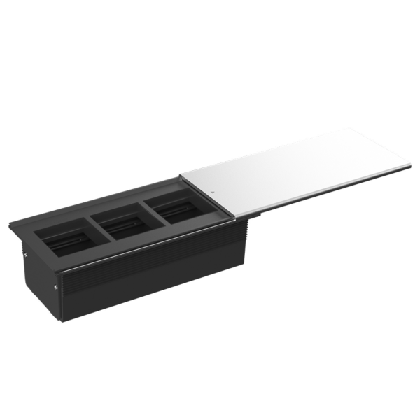 Настольный встраиваемый розеточный блок,  сдвижная крышка Slider 6 мод. (3 мод. 45х45),  серебро